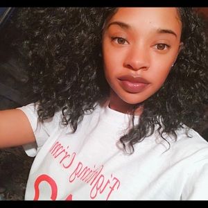 Meet your Posher, Renee